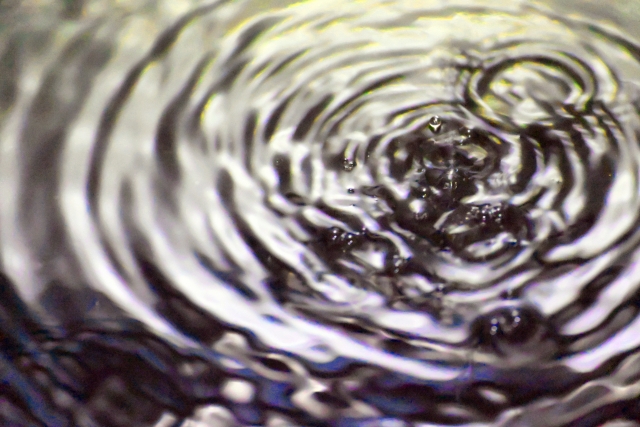 悩みを打ち明けるのは、見ず知らずの相手が最適な理由