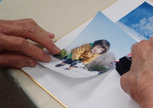 コラージュ制作で、少しずつ癒されていく心