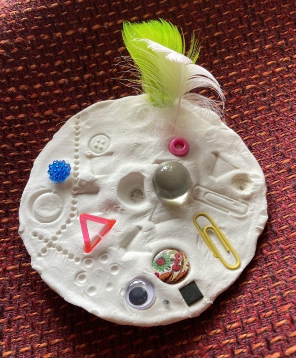 対話的な自己：いろいろな「私」とアートで出会う